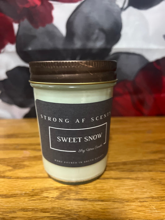 Sweet Snow Soy Candle ~ 8oz